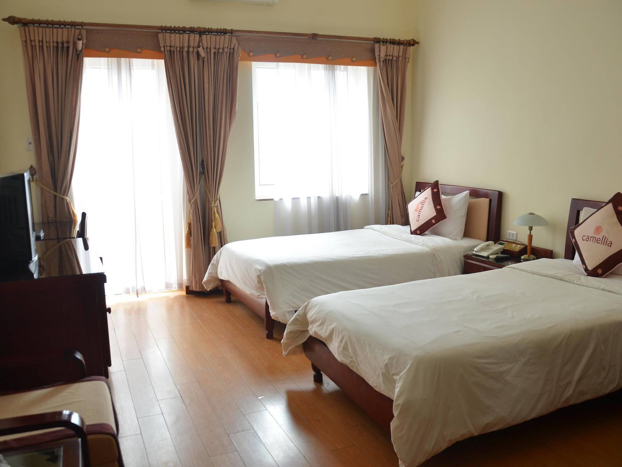 Camellia 4 Hotel Ханой Екстериор снимка