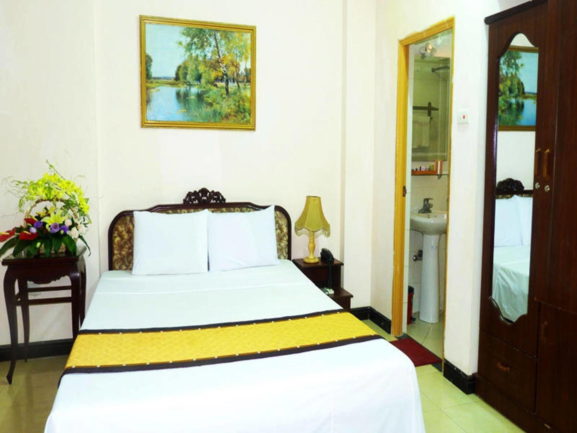 Camellia 4 Hotel Ханой Екстериор снимка
