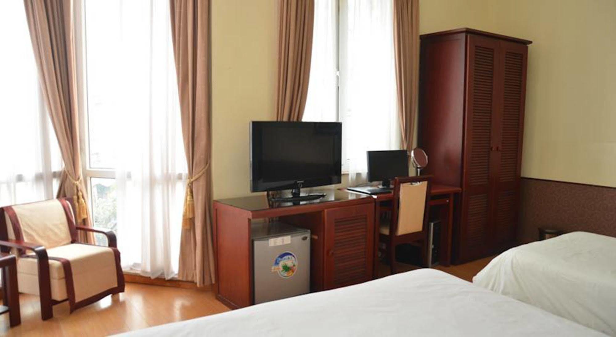 Camellia 4 Hotel Ханой Екстериор снимка